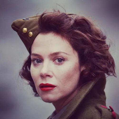 Anna Friel by shallowAlan