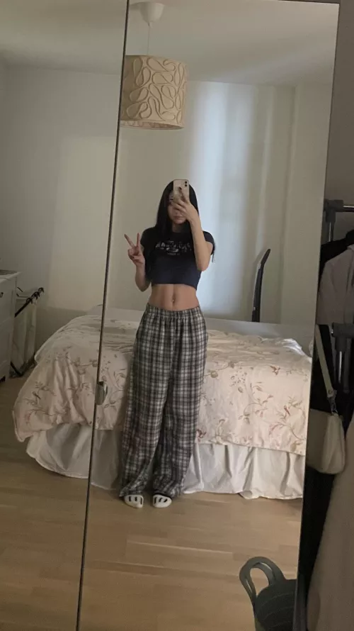 Another CT pic of my gf by throwra_6699