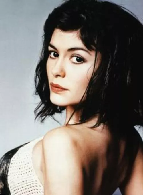 Audrey Tatou by shallowAlan