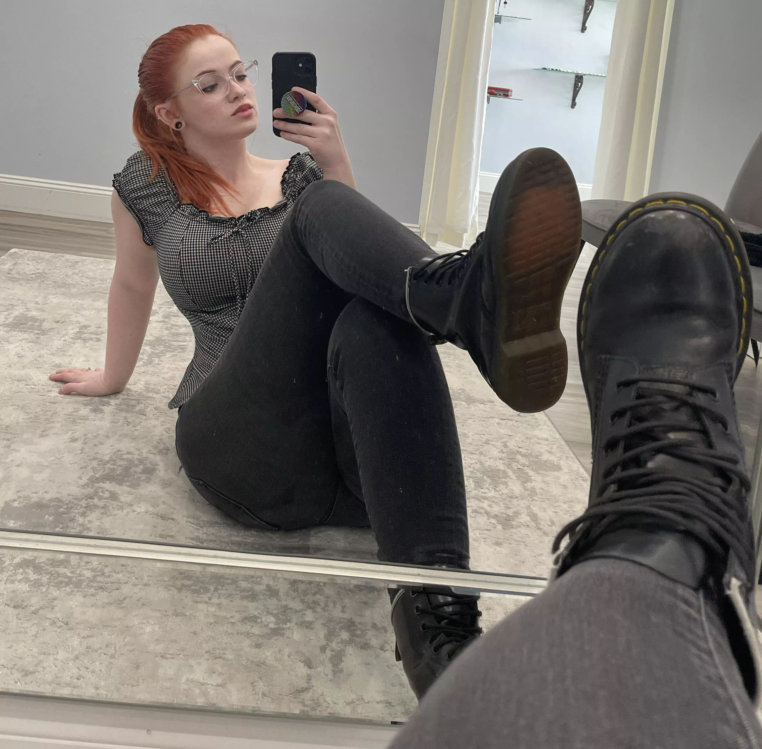 Can’t go wrong with some tight jeans and Docs. posted by xEnglishRose99x
