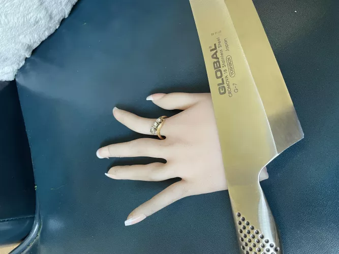 Choosing Violence by cheapthrillsdoll