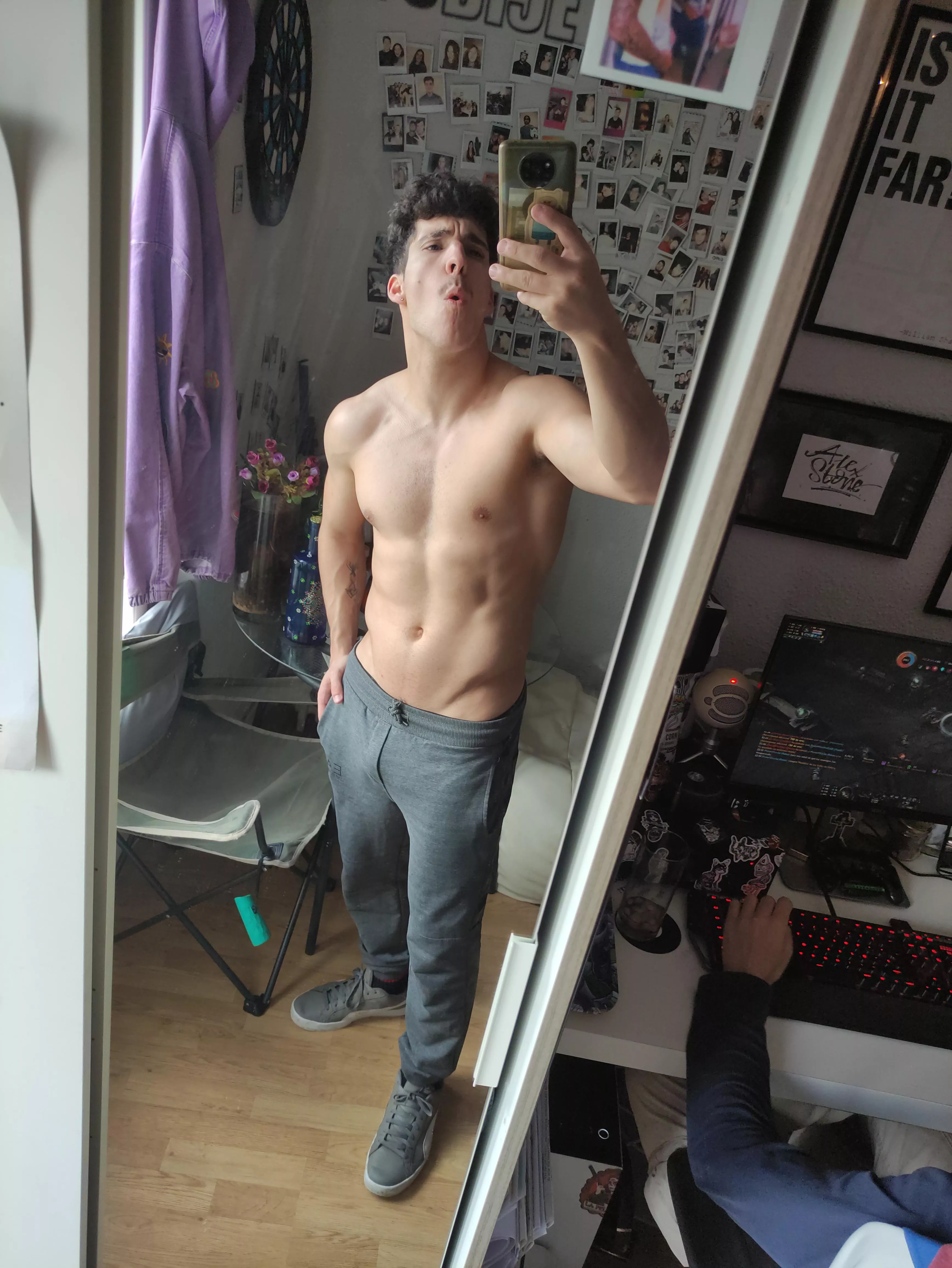 Classic V posted by NoahWeyn