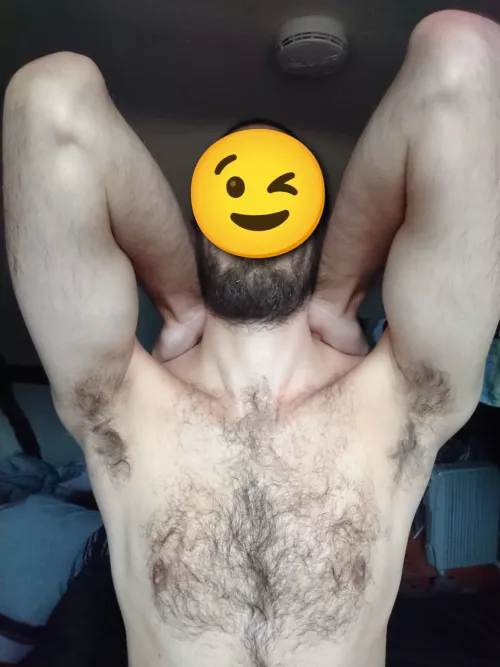 Come closer....nuzzle .... by Yugoogli