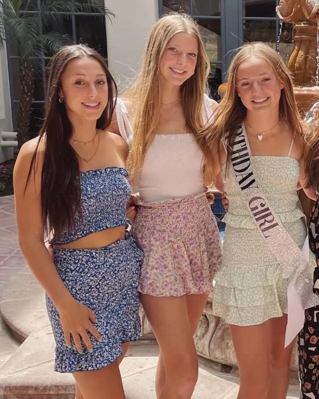 Does a different pic change your pick? posted by chopchopslice