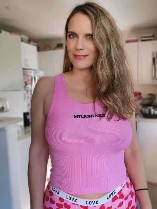 Don't forget to get mom some flowers [f] by AnnabellePeach