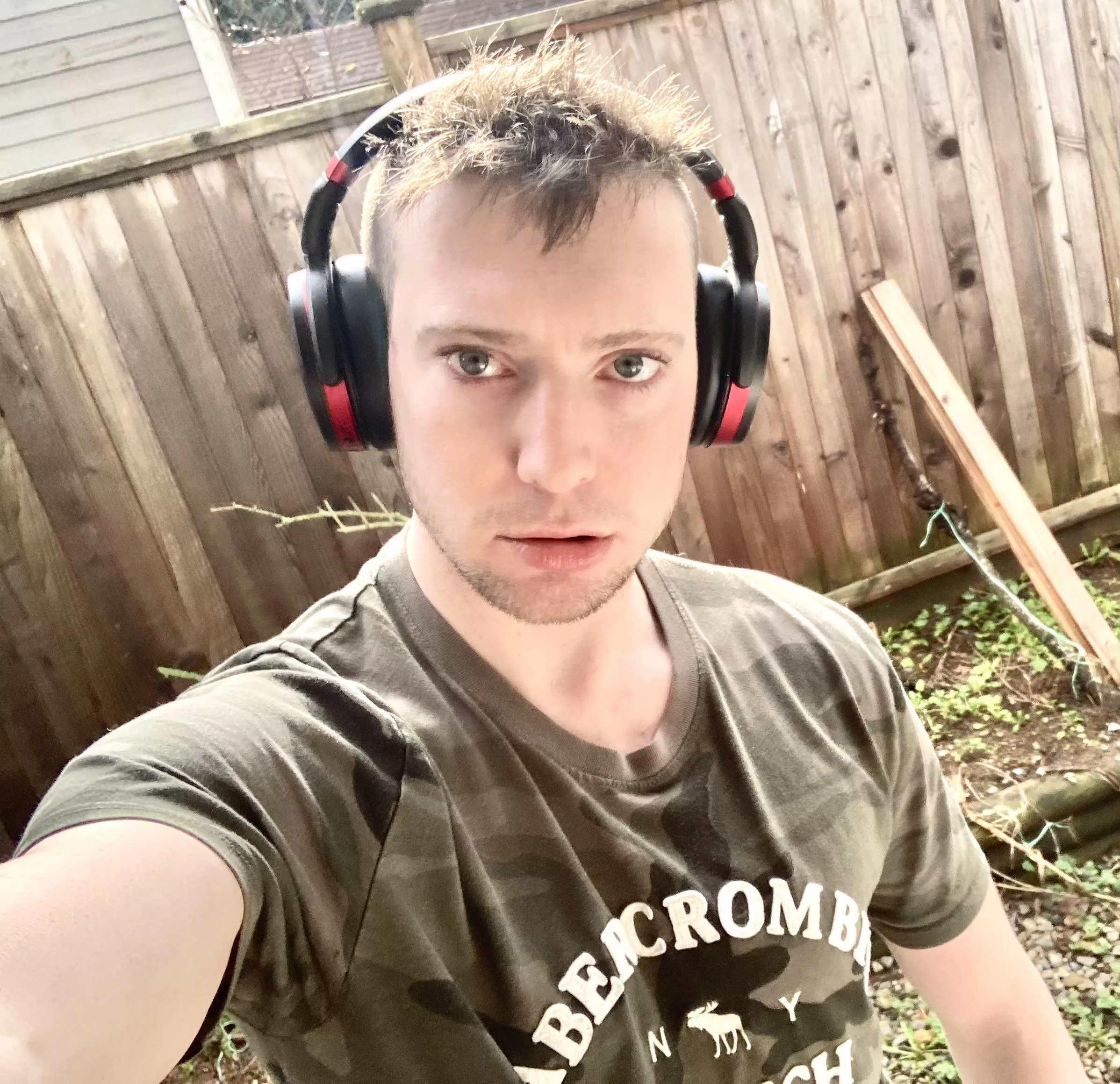 feelin’ tuff posted by canadaman108