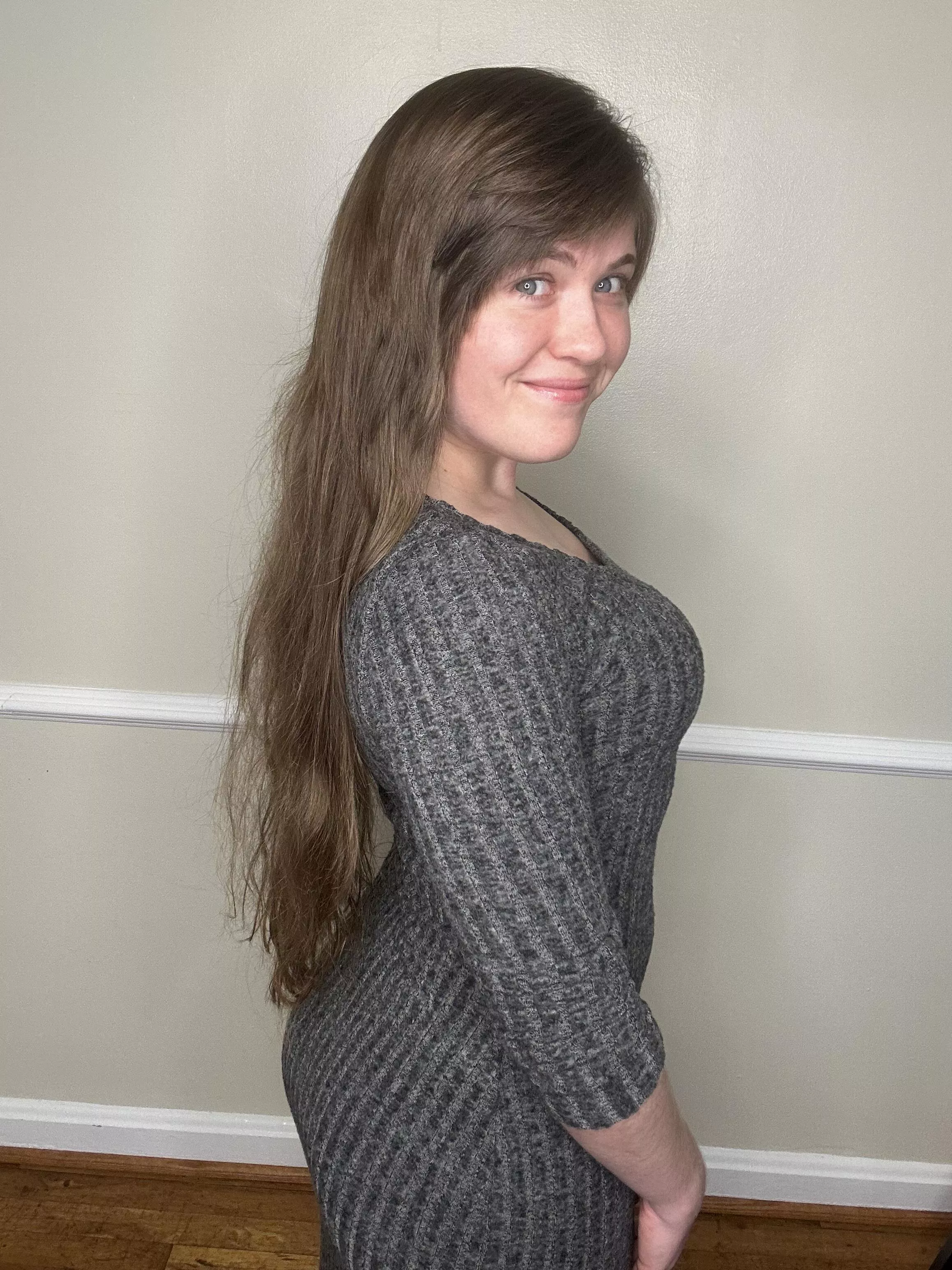 Feeling cute [f] posted by SorrryCharlie