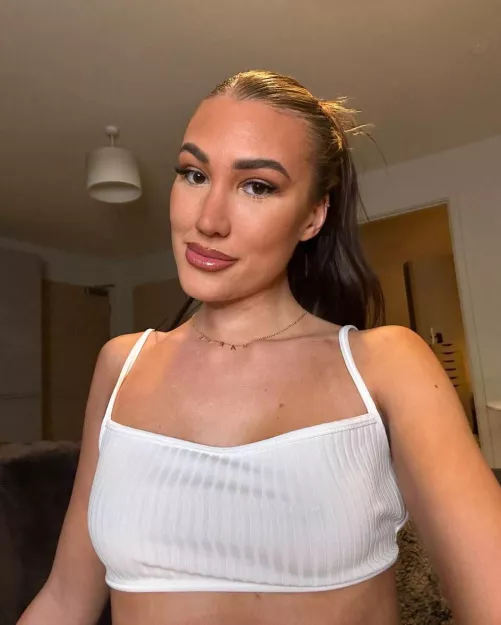 Guys my age don't notice me, do older guys think I'm cute even I'm 6'6 ft? by SufficientSail4615