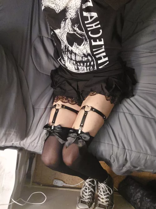 Happy early Valentine's 🖤 Do you want to be mine?~ 👉👈🤭 by pantyboy_o3o