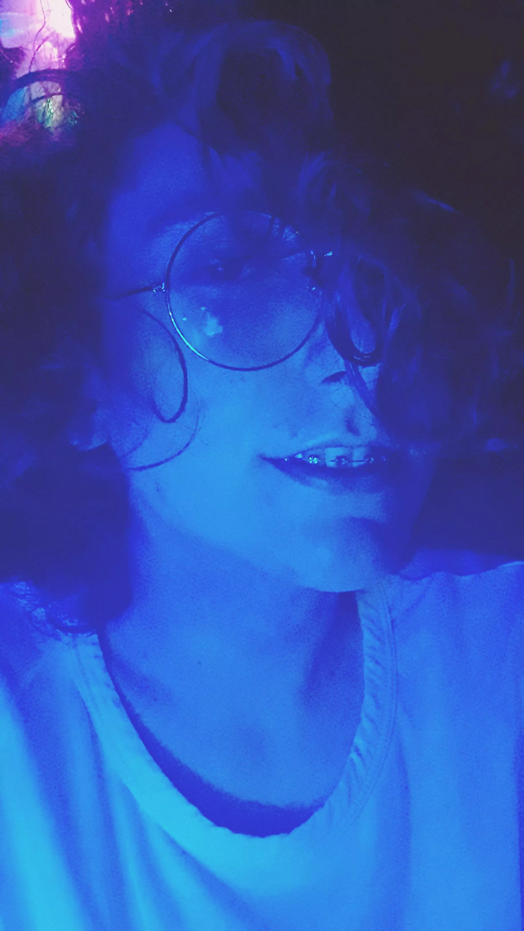 hewwo posted by amdreiscatolim