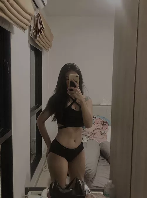 how is your day? by karamelkasun_q