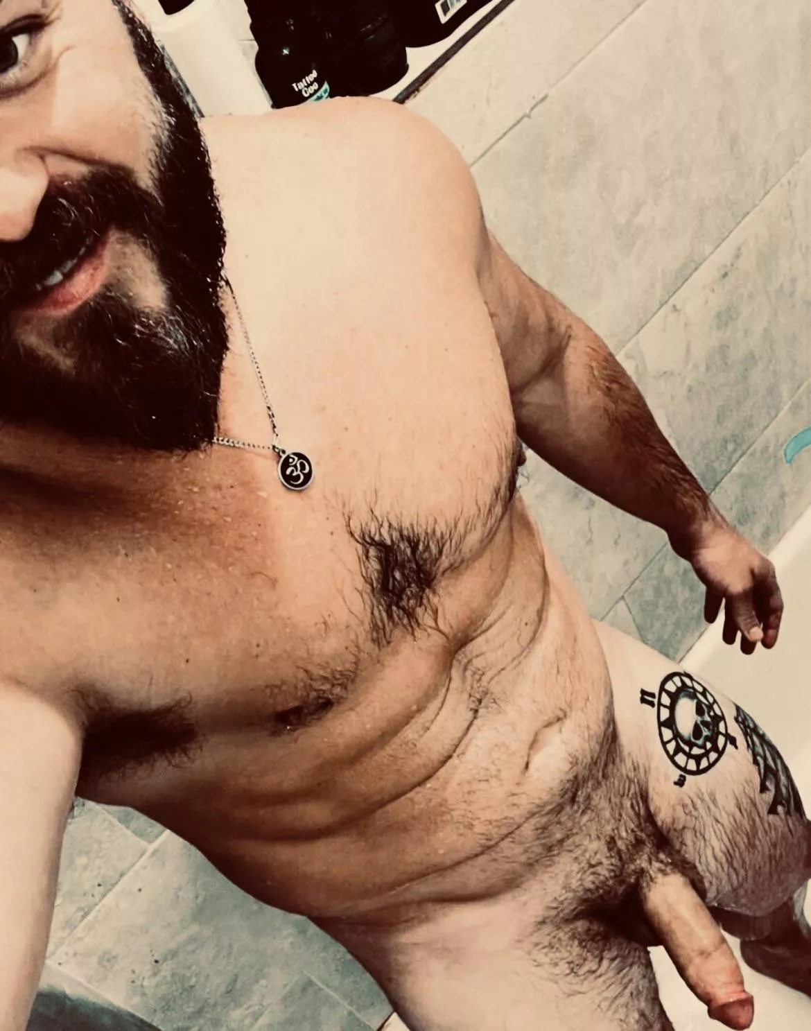 I constantly need sex posted by GymDates111