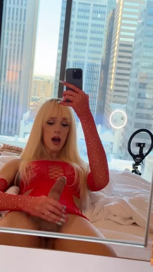 If you were here would you let me cum on your face or down your throat? 😙 by NoAanthisitta