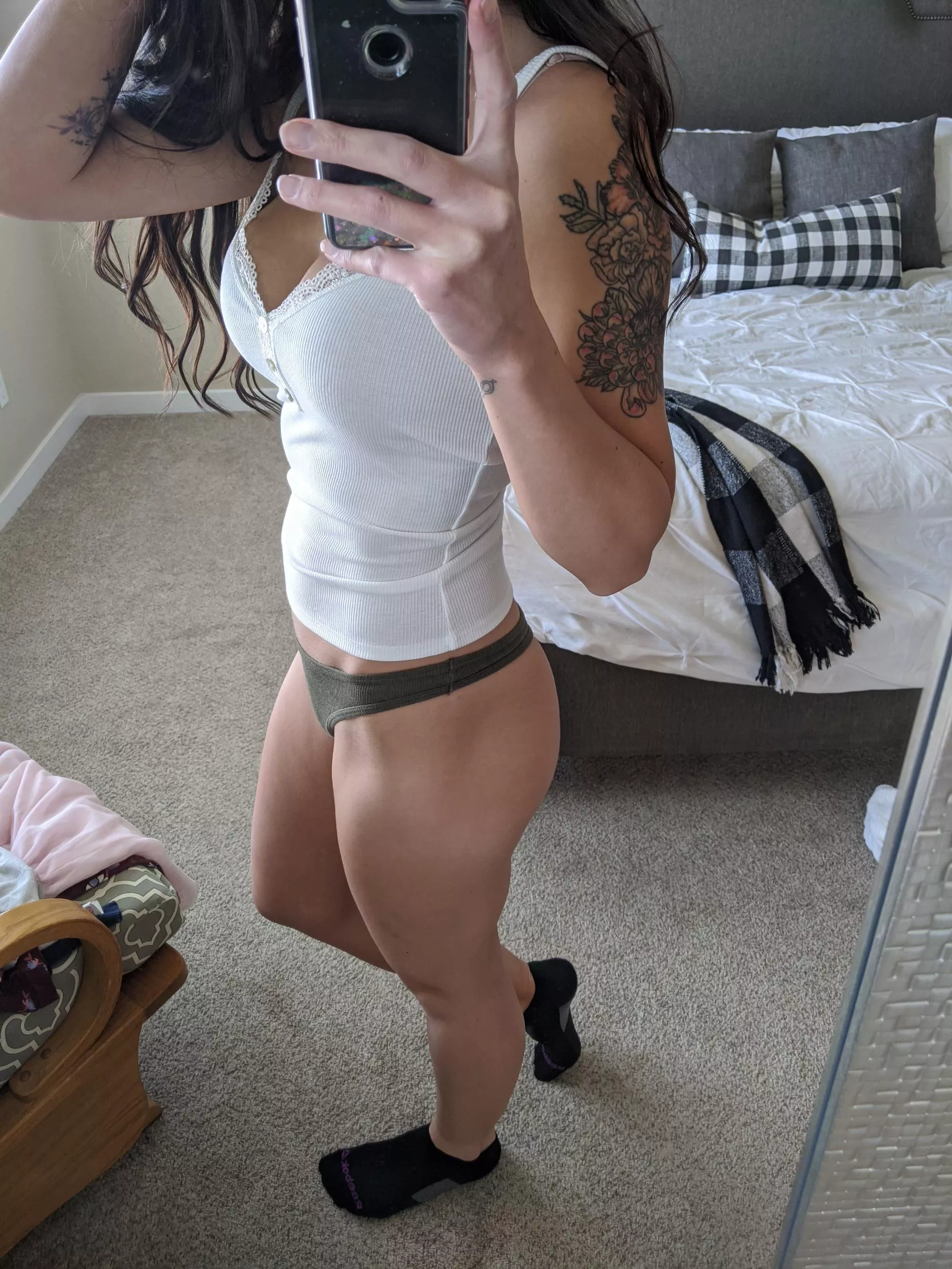 Itty bitty socks are fun (f) posted by LaynaRose_OF