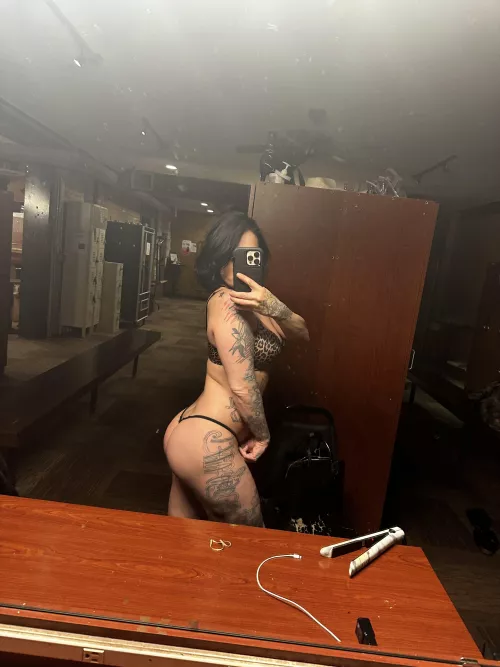 Lap dance or private room? by Godd_tasha_ess