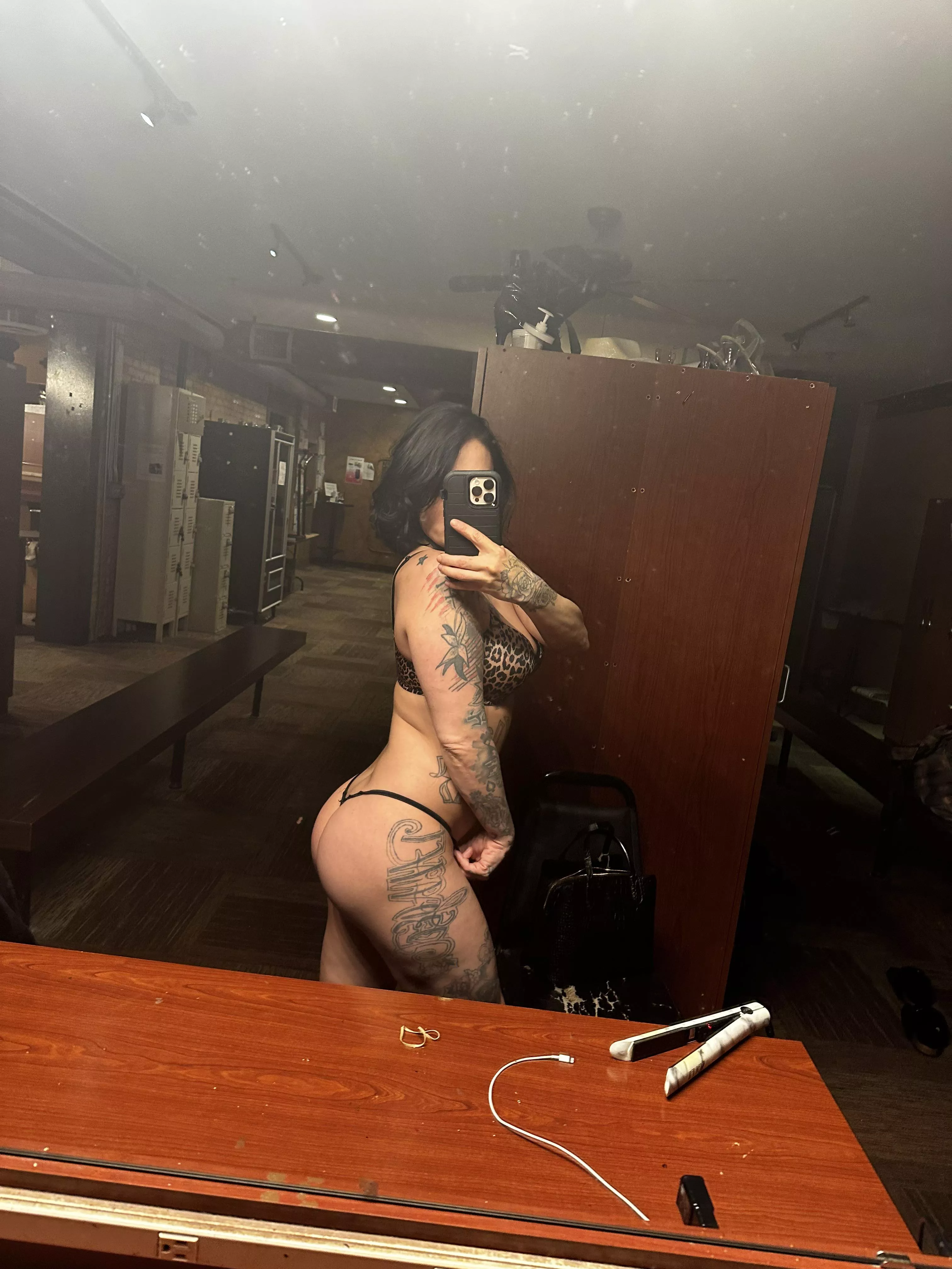 Lap dance or private room? posted by Godd_tasha_ess