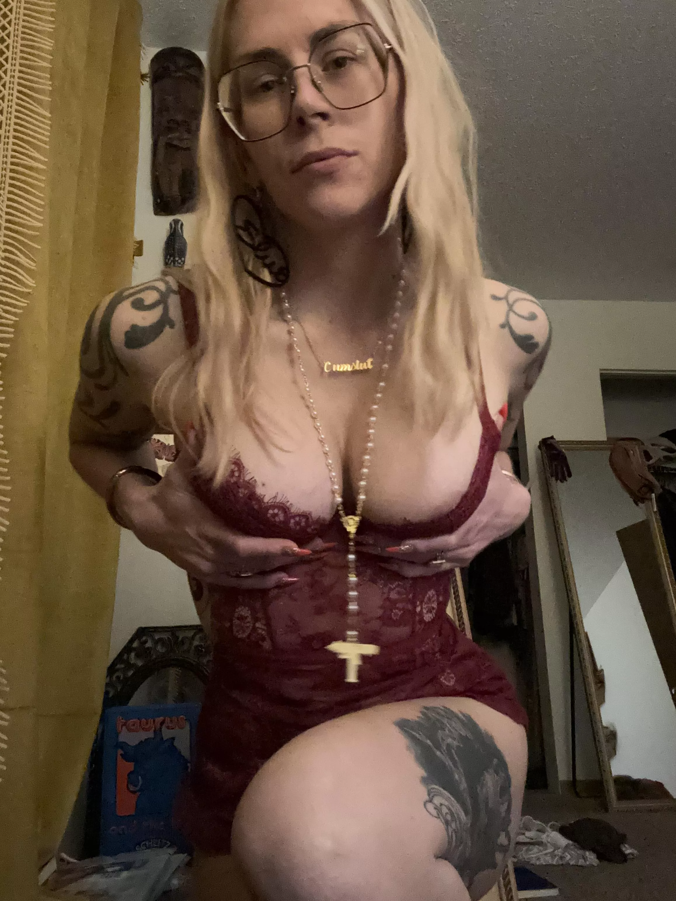 Looking to Ruin Your Life posted by casey_jo62