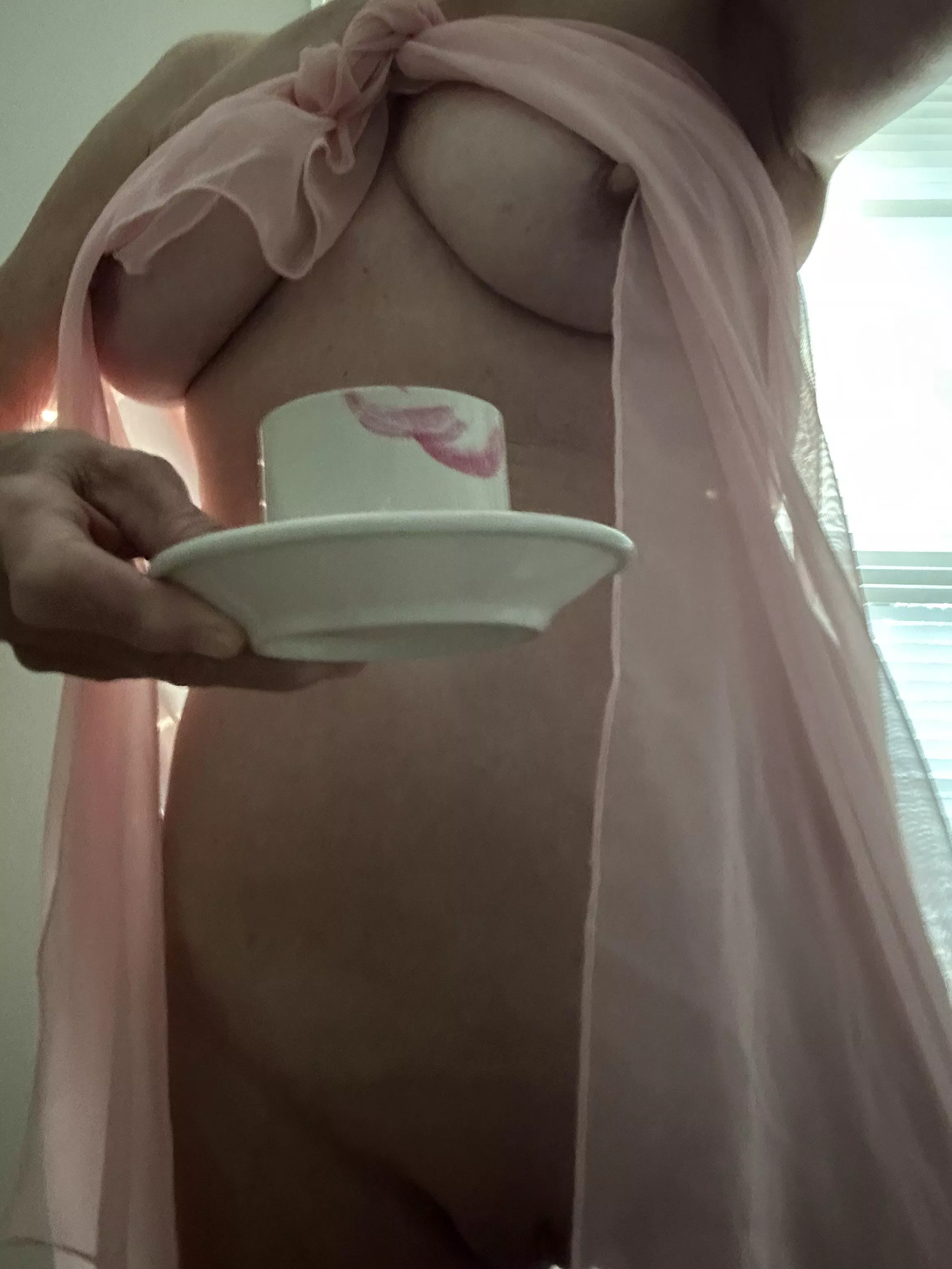 Lots of lips this morning..🫦💋🫦 posted by mzKayy