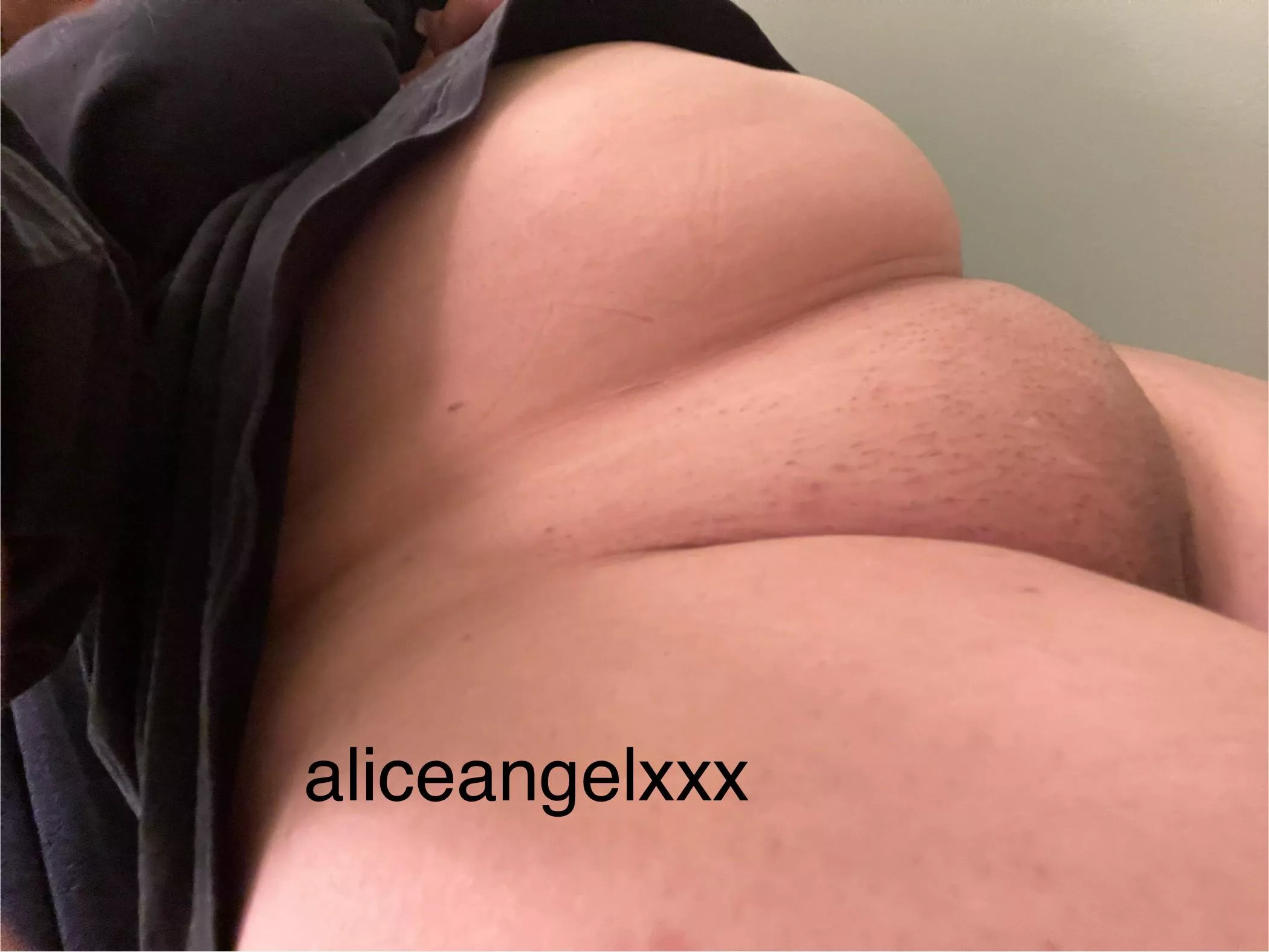 My fupa is as big as my belly now 😩 posted by Infinite_Sympathy851