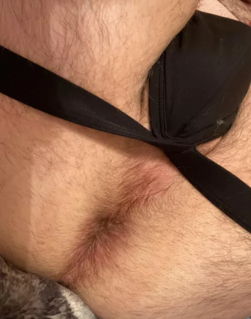 My hole could use some attention 😩 by Annual-Tone448