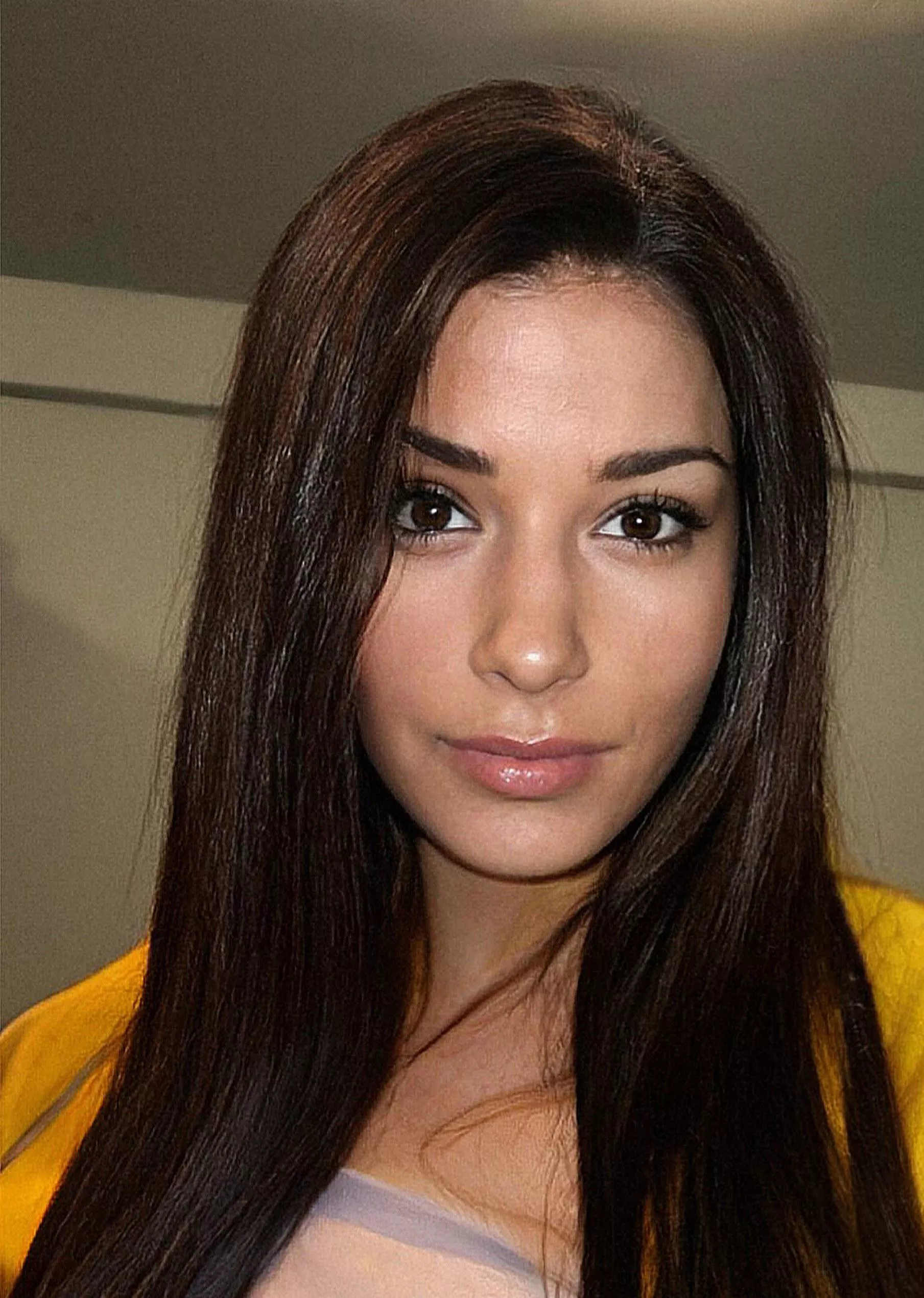 My serious face posted by Evylovia