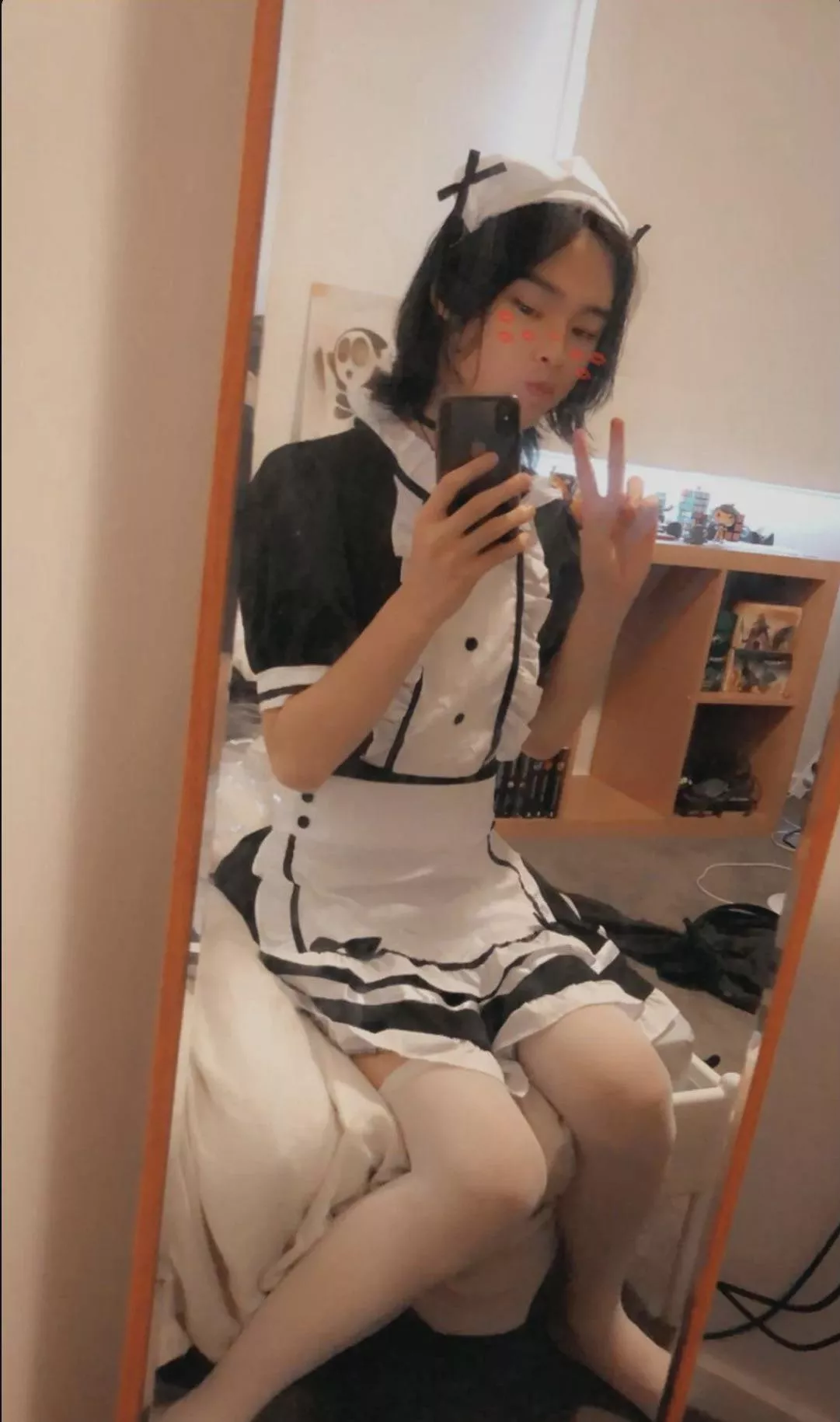 Old pic when my hair was longer 🥲🥲 posted by Noobsera