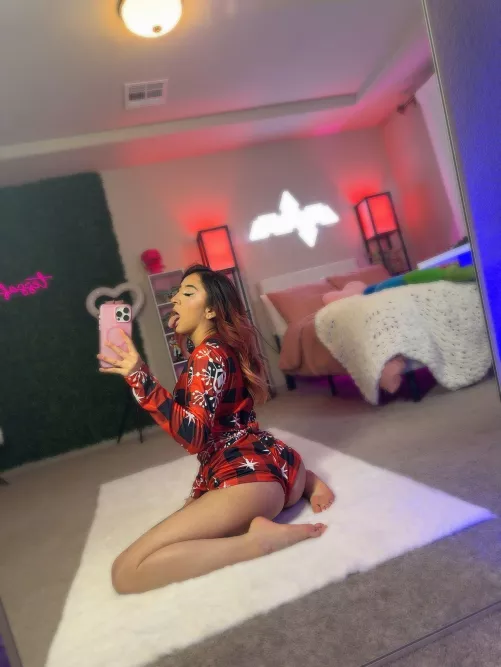 ⭐️ Queen Of Your Cock ⭐️ We Both Know You Need Me.. I'm In The Mood To Play So Lets Have Some Real Fun 😈🥵 [cam] [dom] [gfe] [sext] [pic] [rate] [vid] (pricing below) by tuttiifruttiibaby