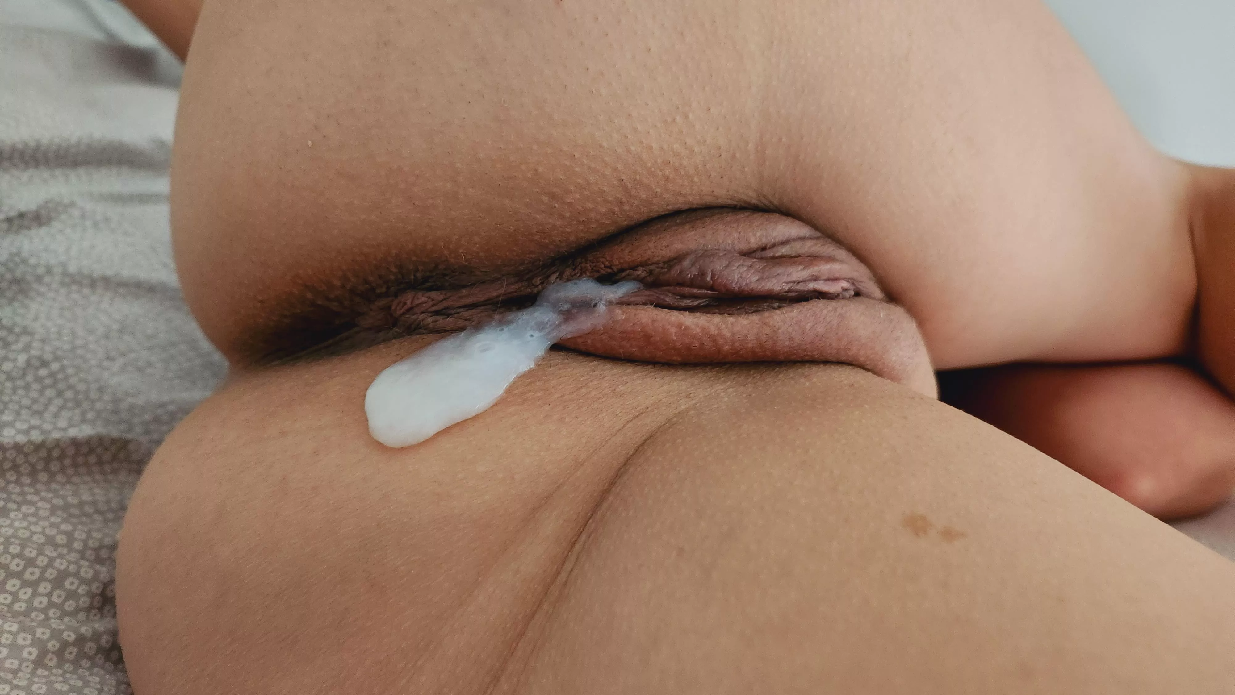 The perfect cream filling posted by August_Star69