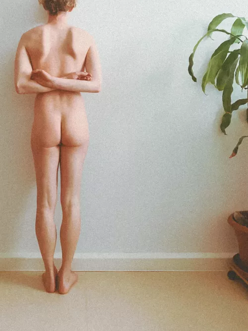 Tomorrow’s valentines! So make sure to service your dom*mes to their absolute satisfaction ❤️‍🔥✨ by bonnie_garcon_