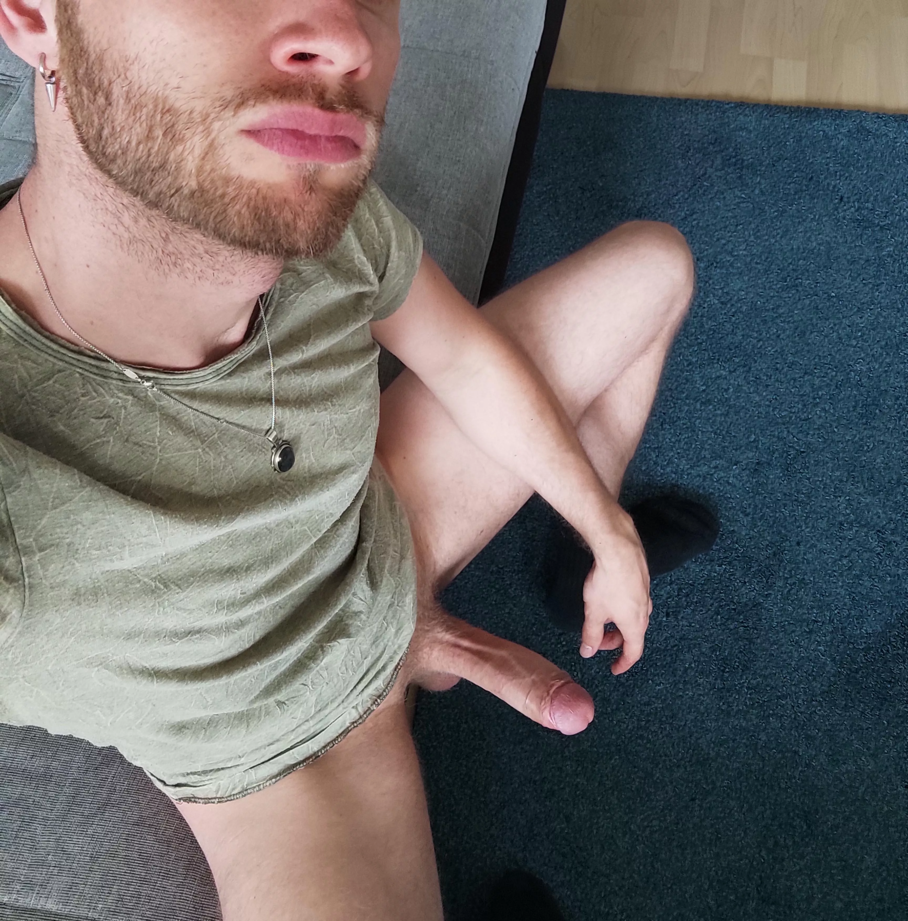 We're meeting up and you see this. What's your plan? 😈🔥 posted by AaaronSummers