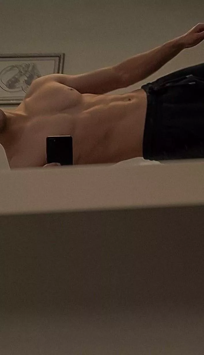 24 M CURIOUS FIT BWC. Show face and send asl first if you add. Snap me one1700 posted by Ok_Lengthiness_2874