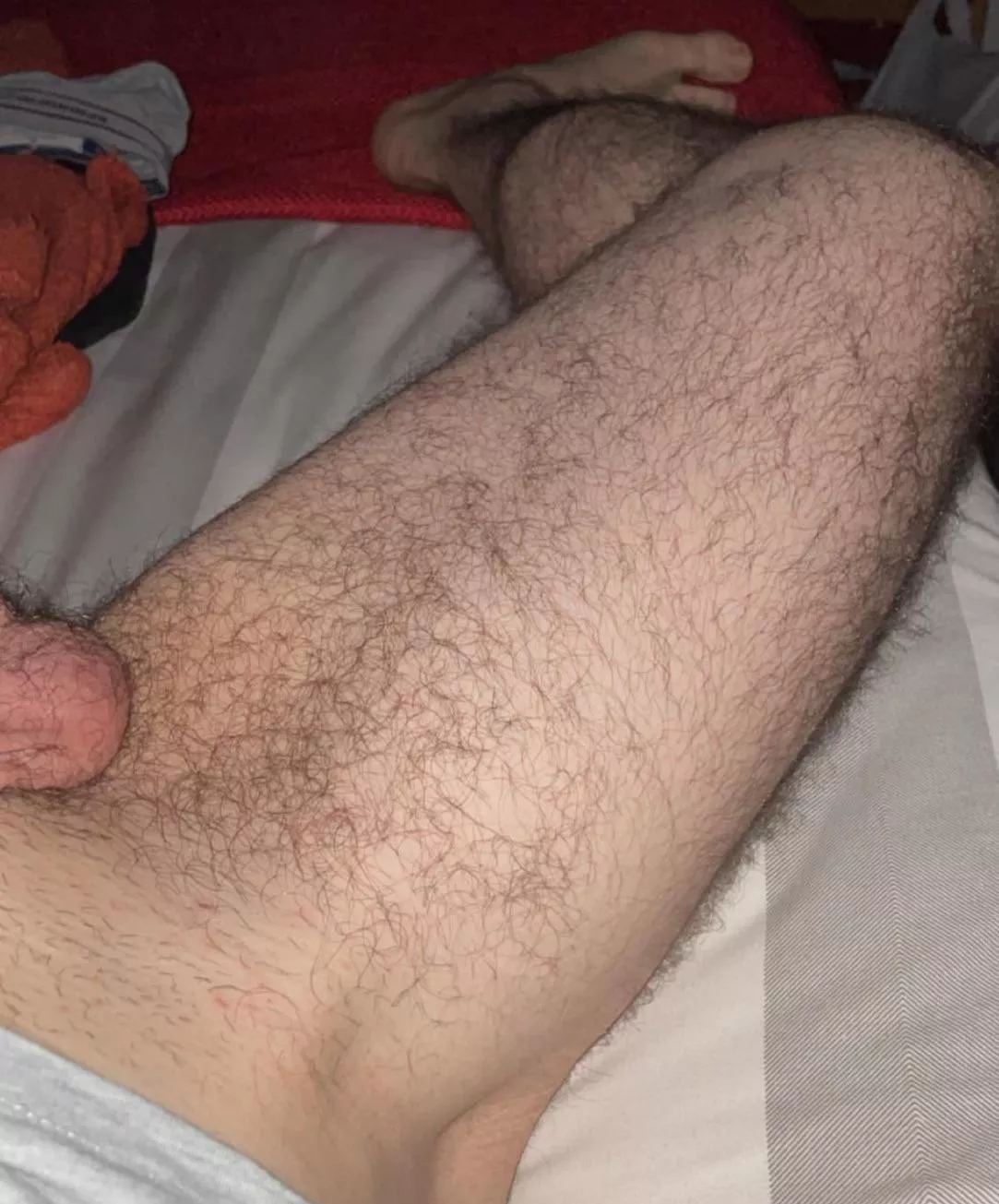 25 m , straight curious from Spain looking for dudes to have some fun, add me: pablolotan posted by pablolo164