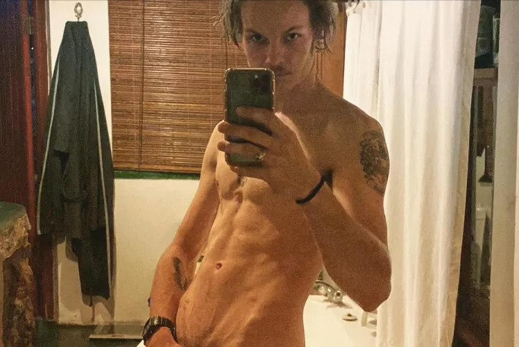 Always horny by CosmicElfPrince