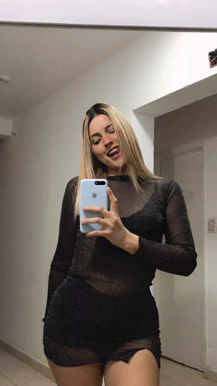 Any chances you'd fuck me on a first date? posted by securelyslalom