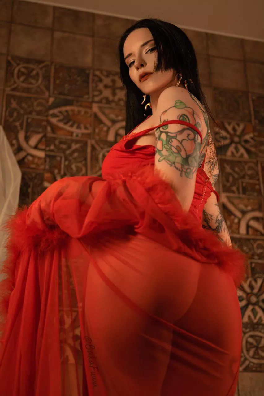 Boa Hancock [One Piece]cosplay by (BakaFuwa) posted by BakaFuwa