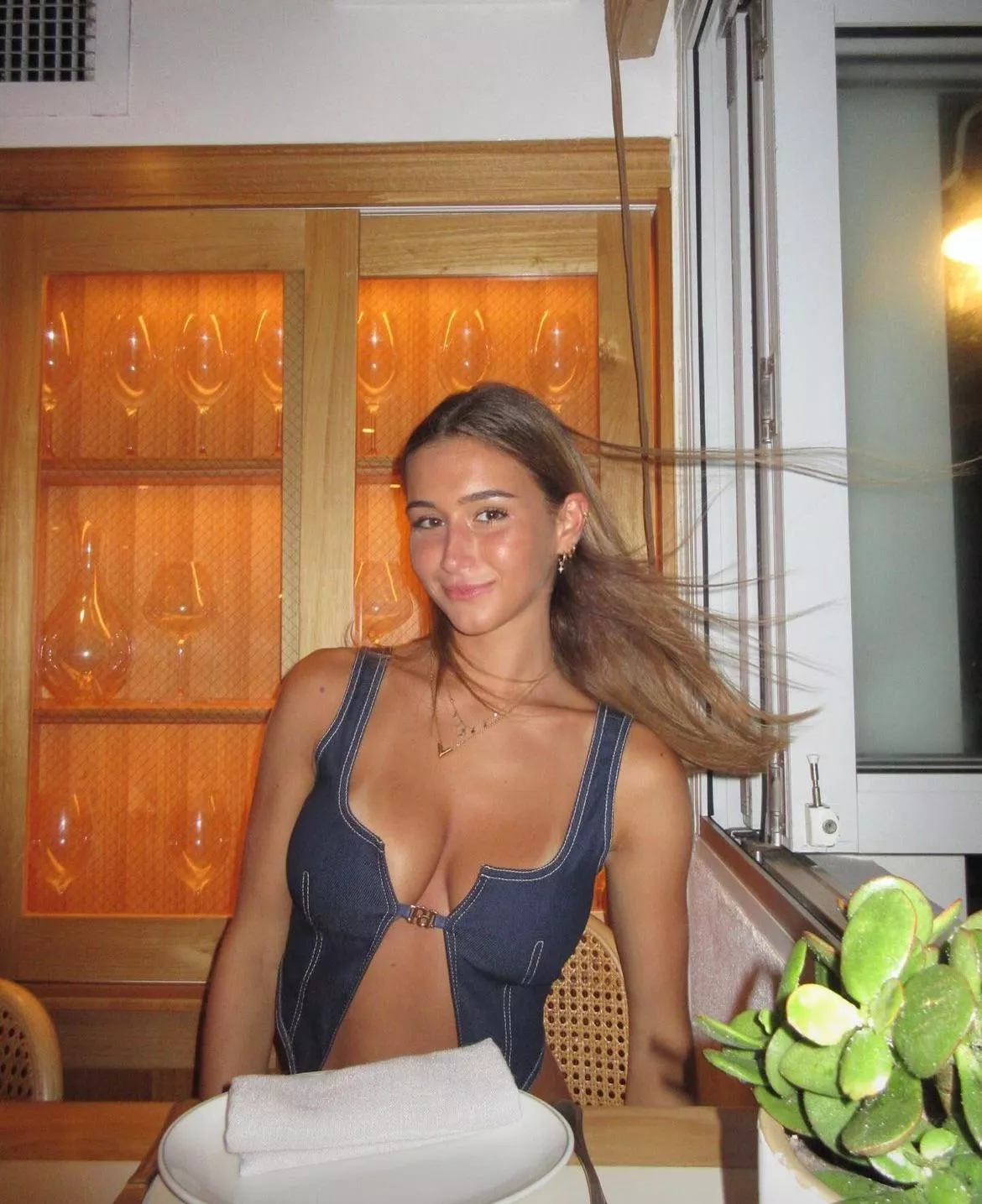 Breeze posted by Dorkles_