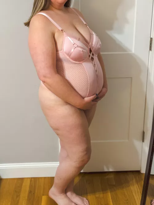 Bump number 2 is coming much quicker than the first! 😅 by Mommy_ScarletJade