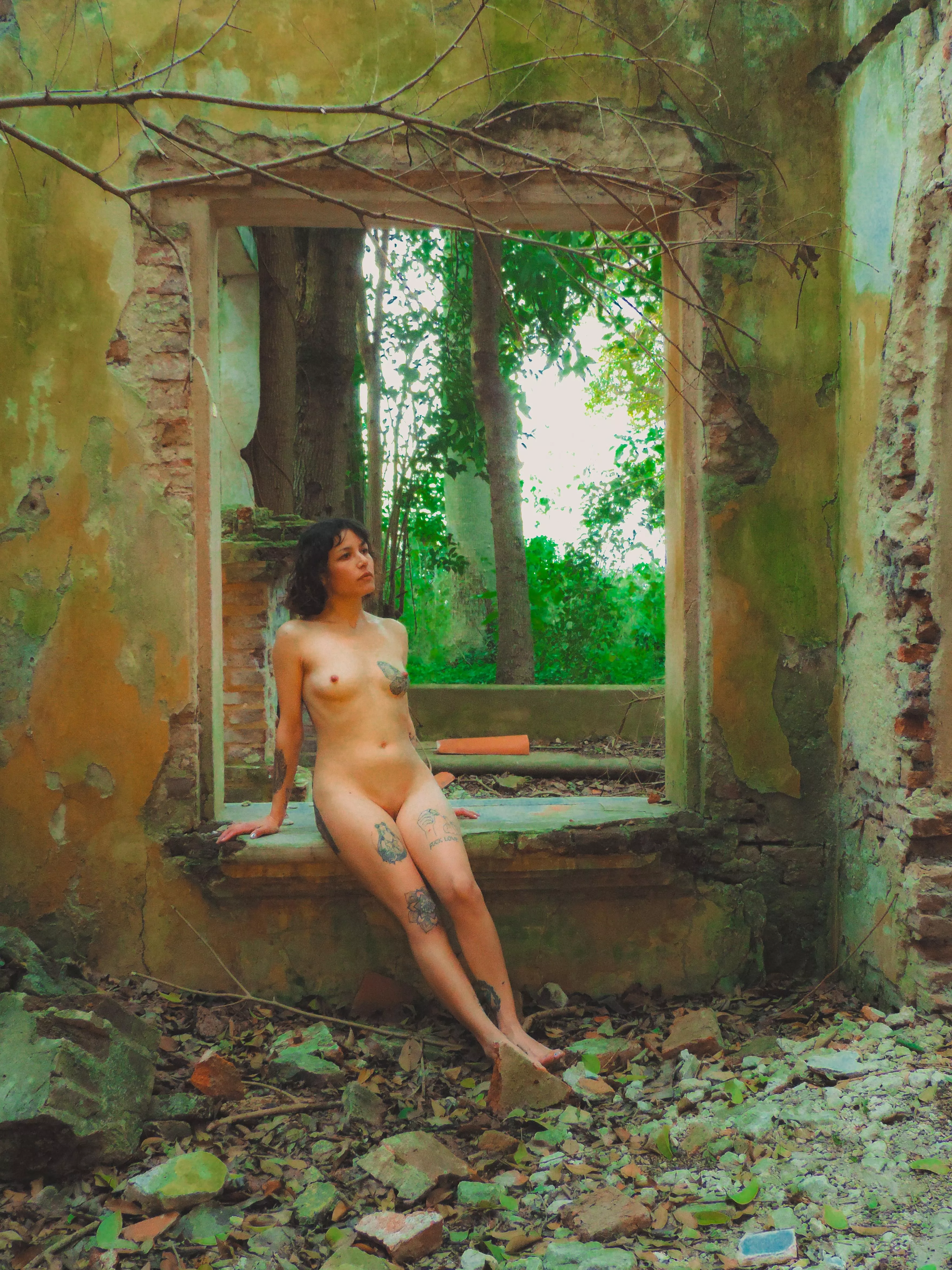 Can I be your little secret ;) posted by alma-reini1ta