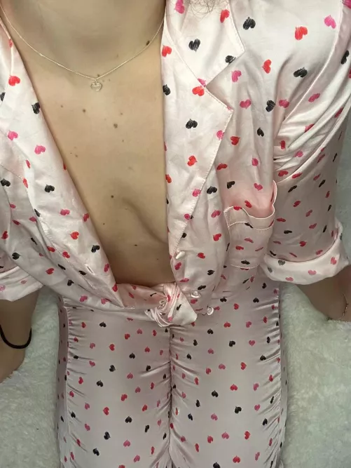 Do my tiny 18yo tits get you hard? by OutlandishnessOk5976