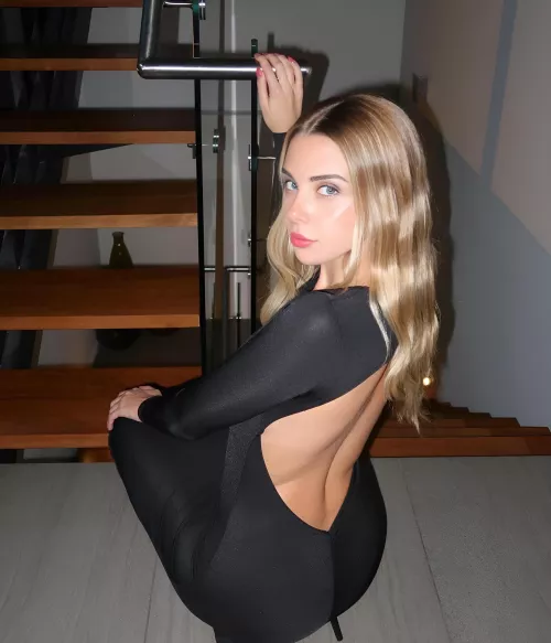 Do you like this dress by marialana1996