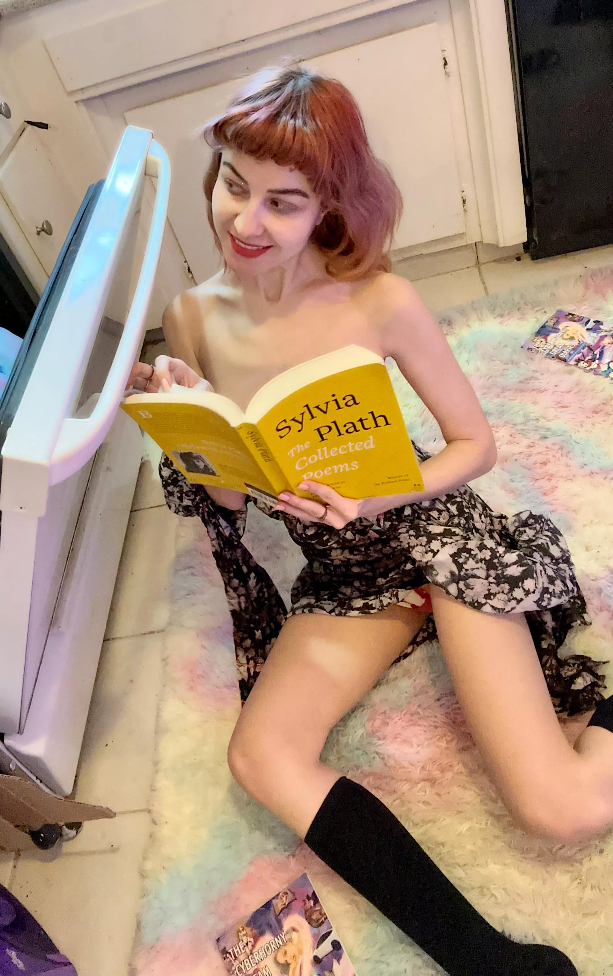 Every day I try to read a new Sylvia Plath poem.. who’s your favorite poet? 💘 posted by TeslaPrincess69