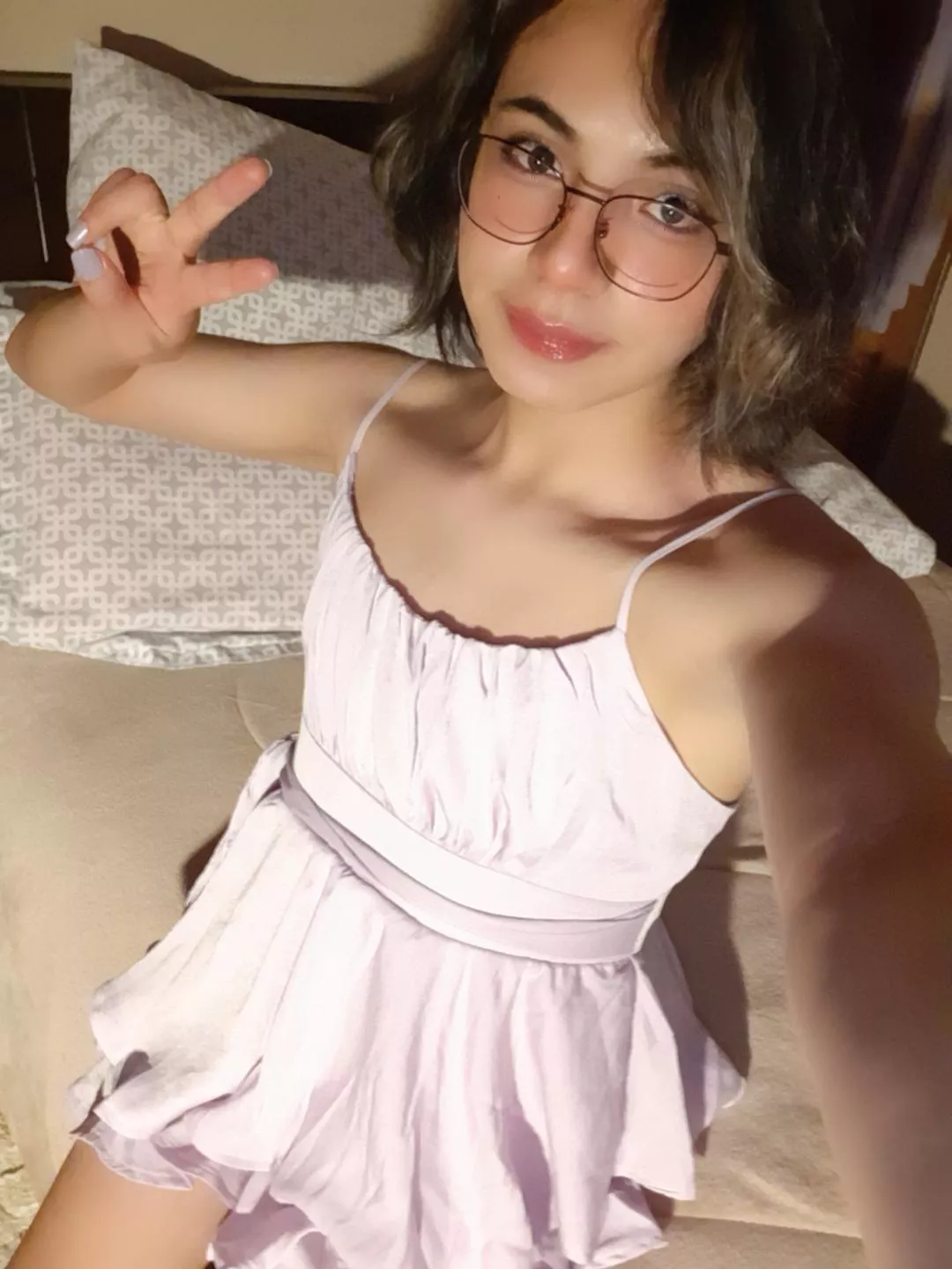 happy valentines cuties 🩷! posted by niconitsu