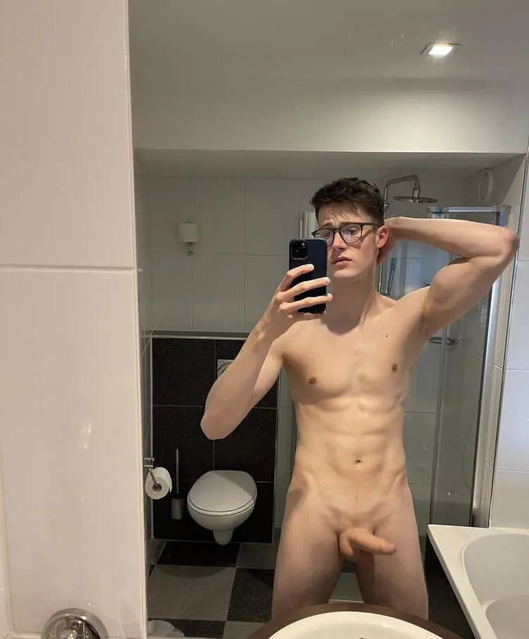 Happy Valentine’s Day everyone posted by Huge_Currency_418