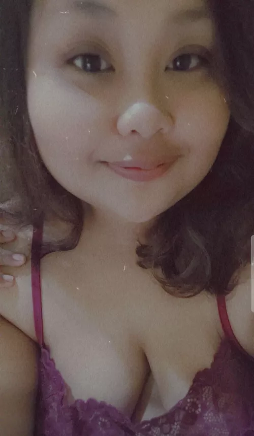 hello, I'm peas....... peas be mine 🤣 by chittyjunie