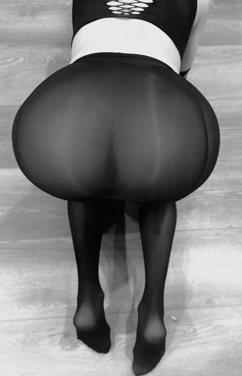 honestly rate my ass by Iamnotheretostay48