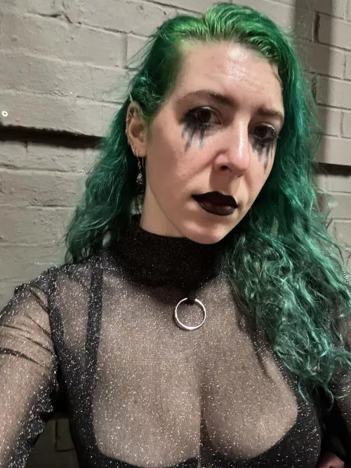 Hot in mesh [image] by sirenskiss3