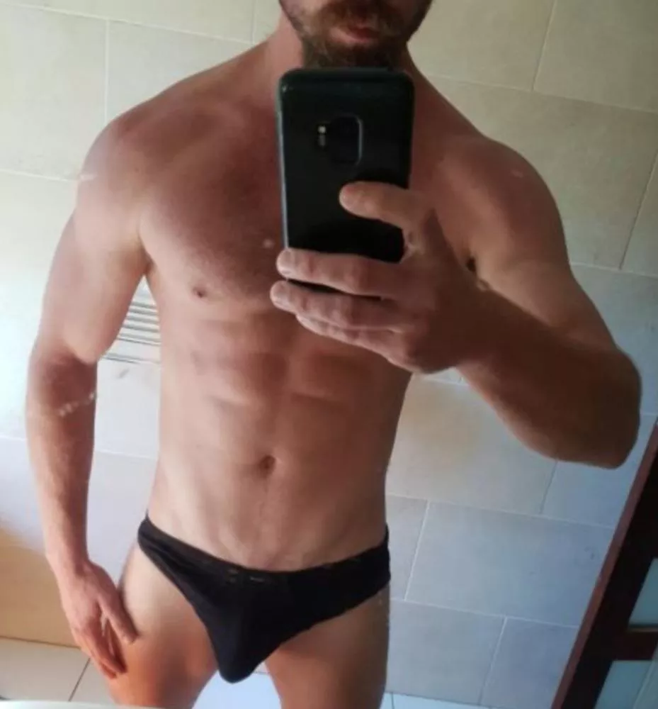 How do I look? posted by Puzzleheaded-Pin6721