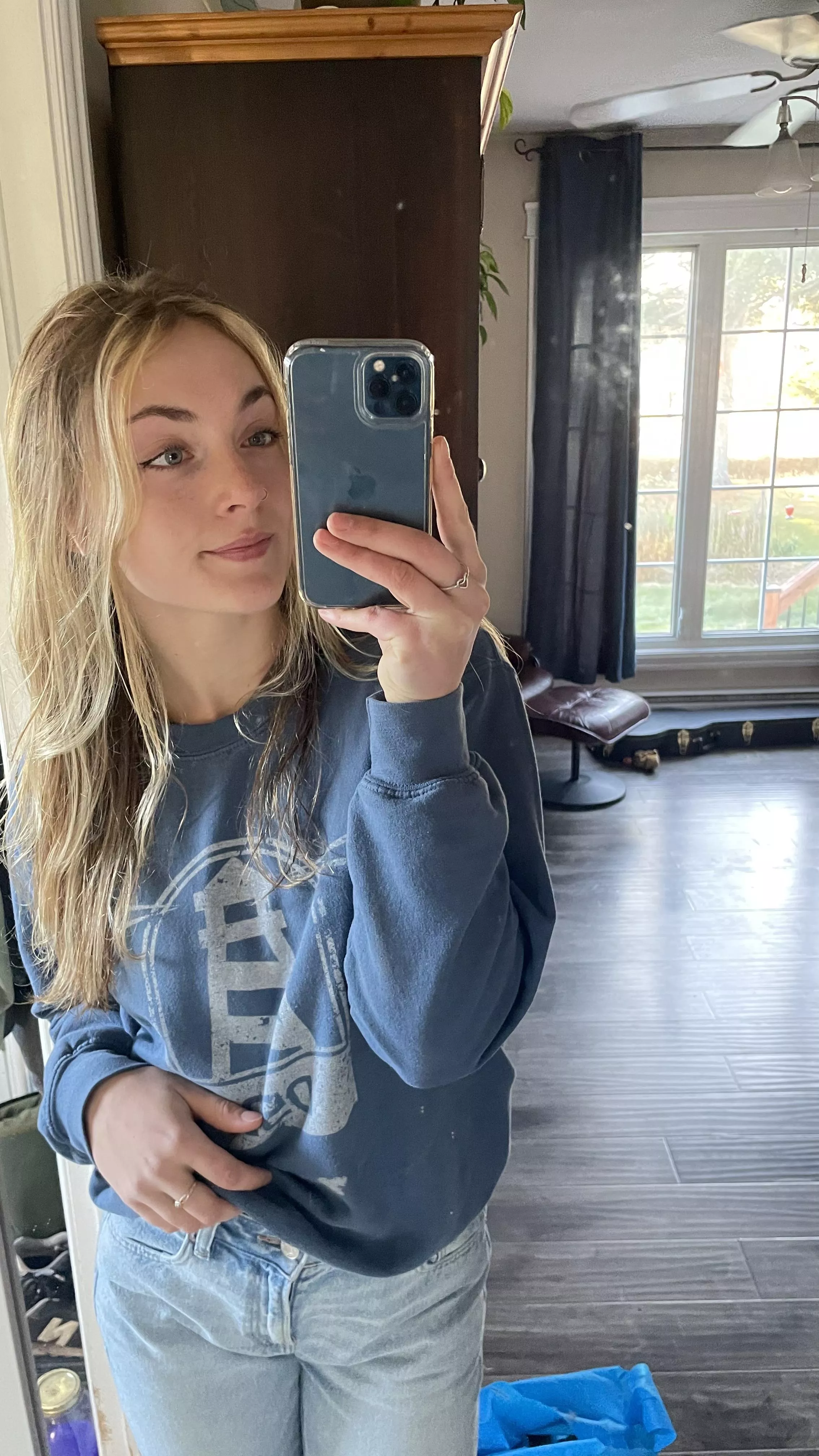 I consider myself beautiful and that's the main thing for me posted by Eloise_ML