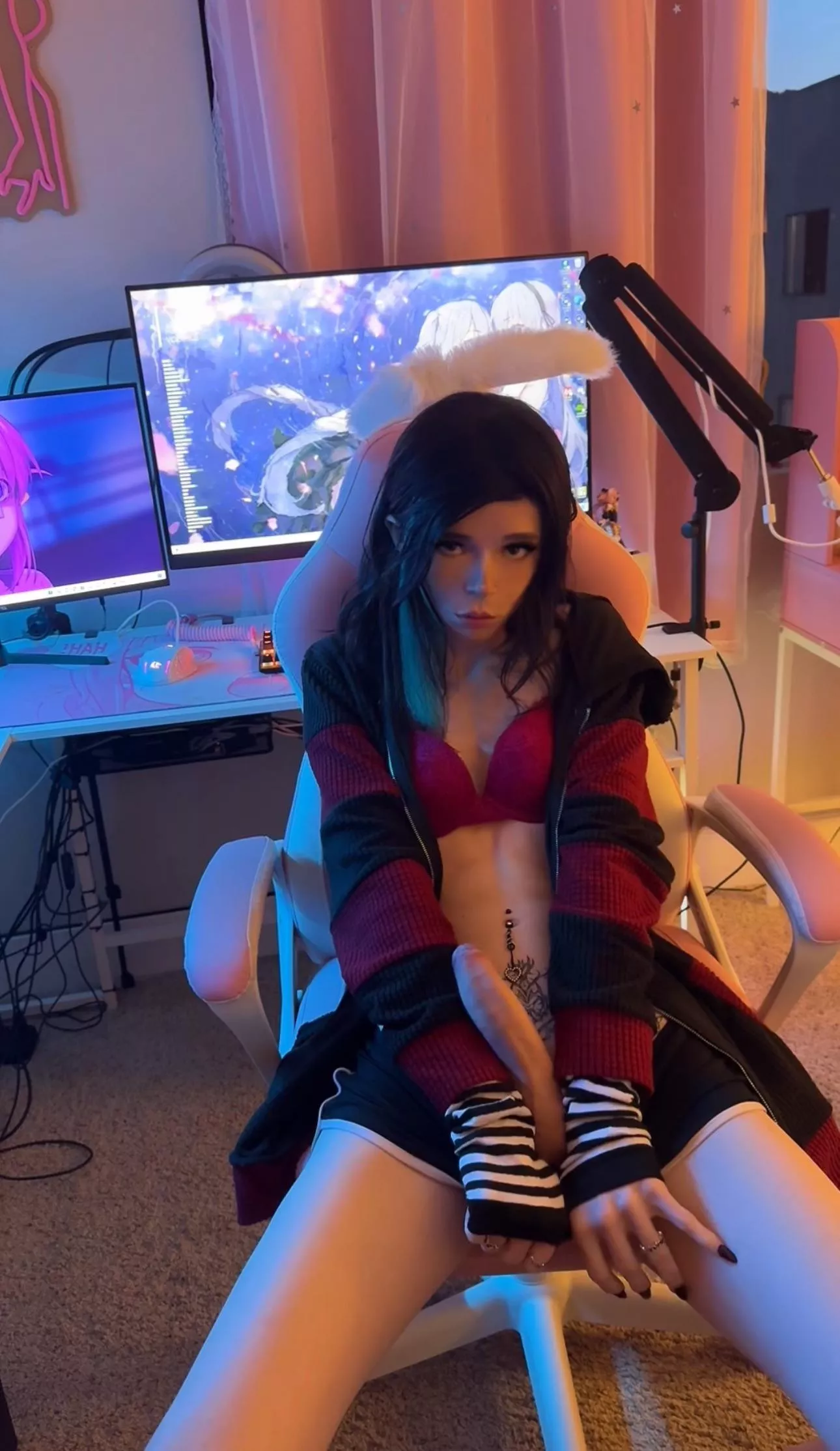 I love being treated like a little pregame snack 😈💋 posted by PuppyGirlX3