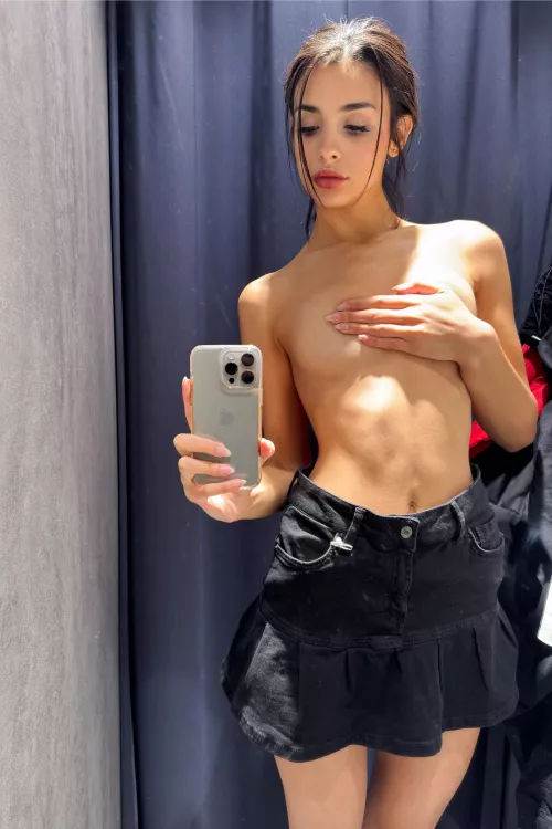 I love to do hot stuff in the changing rooms by LateForefron